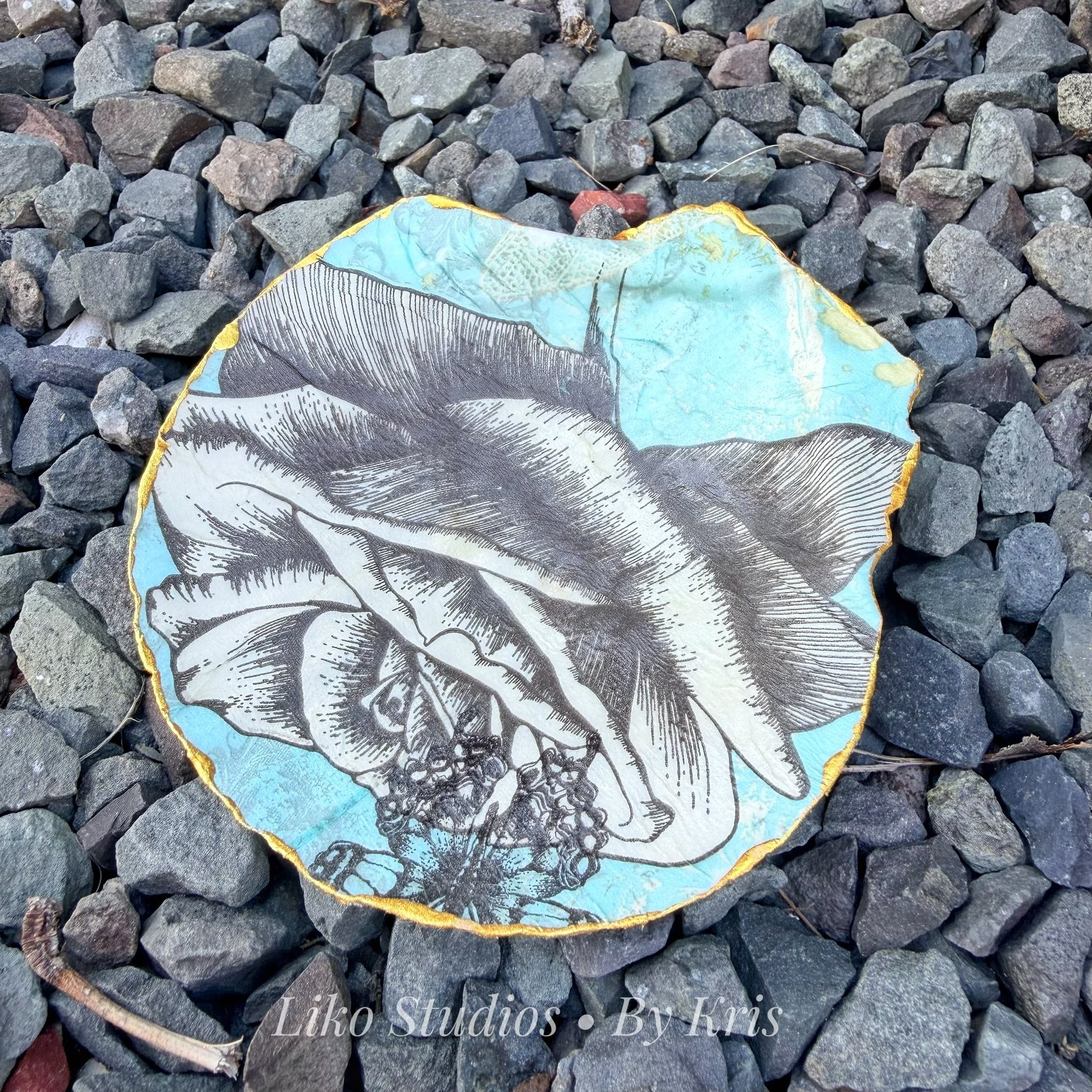 Rustic Rose | Scallop Shell Trinket Dish