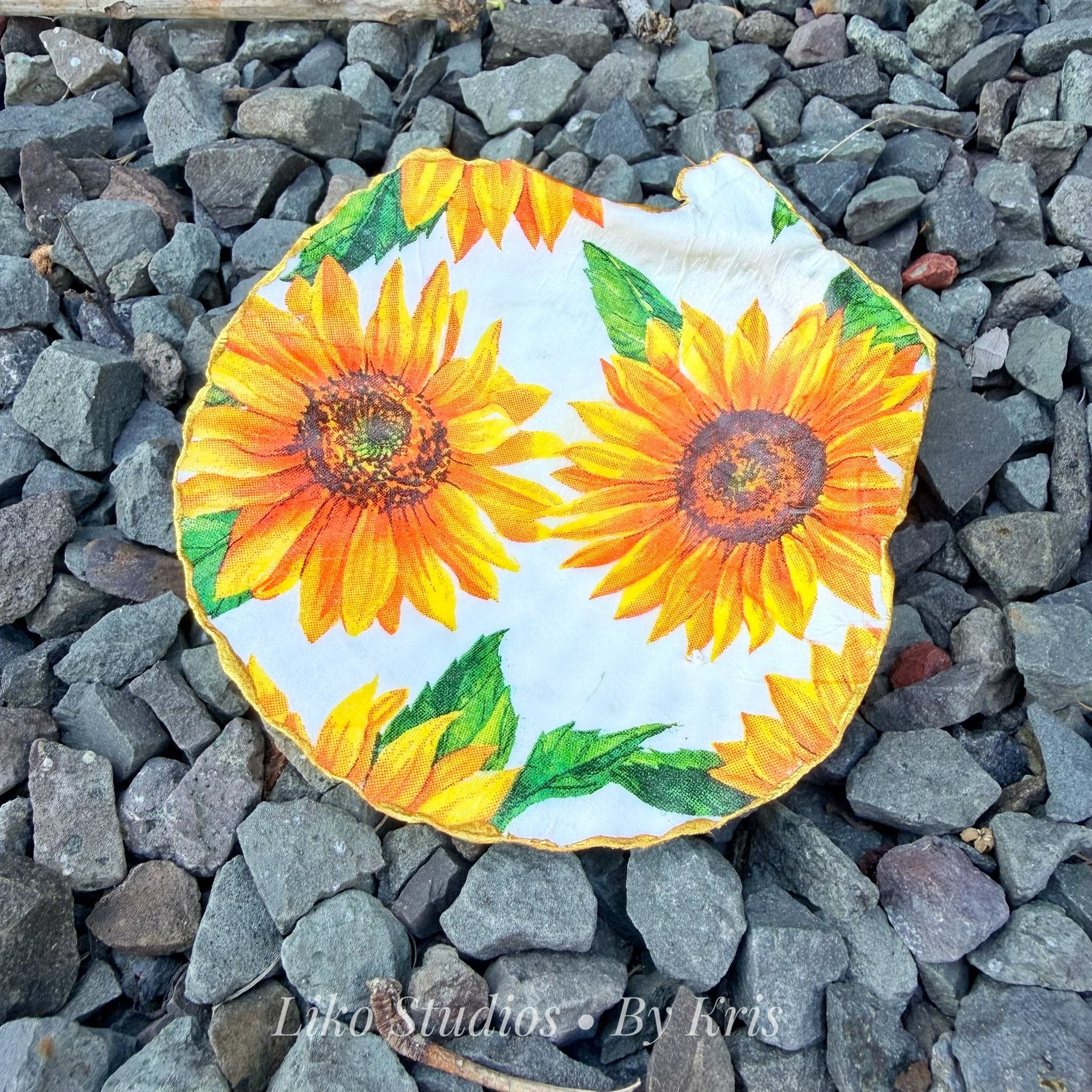 Sunflowers | Scallop Shell Trinket Dish